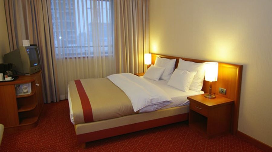 国际4*